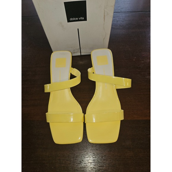 Dolce Vita Shoes - DOLCE VITA Womens‎ Bertie Yellow Square Toe Kitten Heel Slip On Heeled Sandal 9